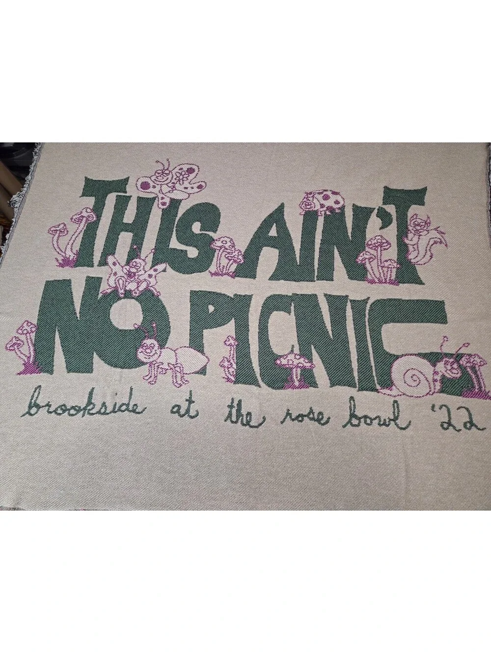 Brookside This Ain't No Picnic Throw Blanket Rose Bowl '22